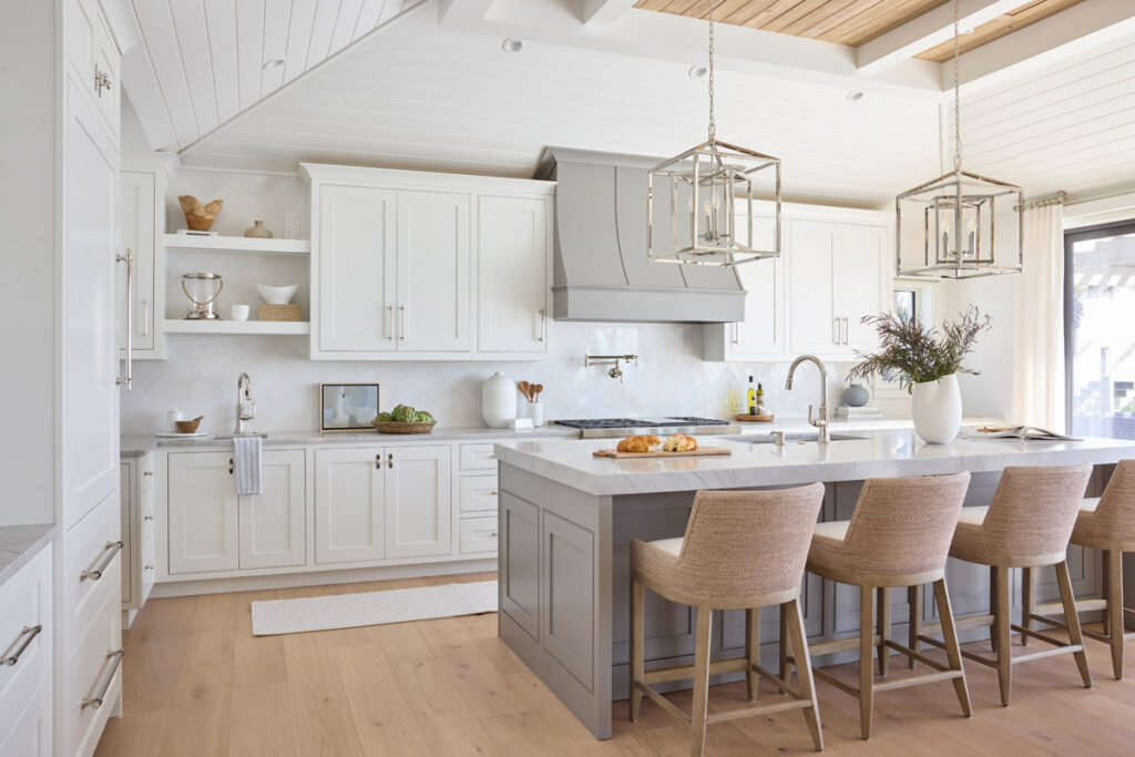 Beautiful area rug and hardwood & luxury vinyl plank craftsmanship by Quality Flooring by Frank Milea