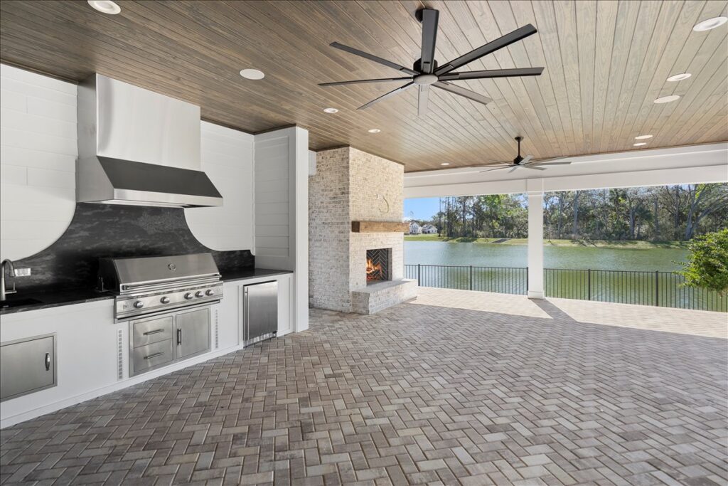 Beautiful tile design & craftsmanship by Quality Flooring by Frank Milea