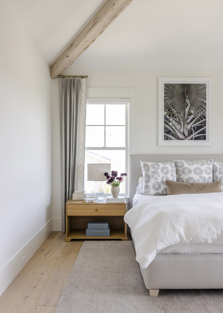 Beautiful hardwood / luxury vinyl plank, tile design & craftsmanship, & carpet and area rug design & installation by Quality Flooring by Frank Milea