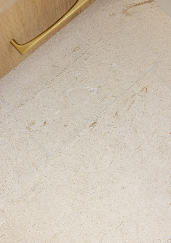 Beautiful hardwood / luxury vinyl plank, tile design & craftsmanship, & carpet and area rug design & installation by Quality Flooring by Frank Milea