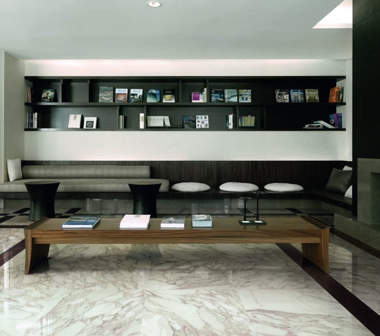 Bianchi Calacatta Luc 32 x 71