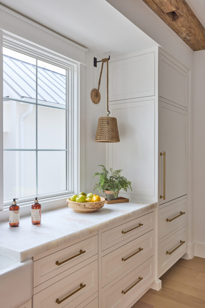 Beautiful hardwood / luxury vinyl plank, tile design & craftsmanship, & carpet and area rug design & installation by Quality Flooring by Frank Milea