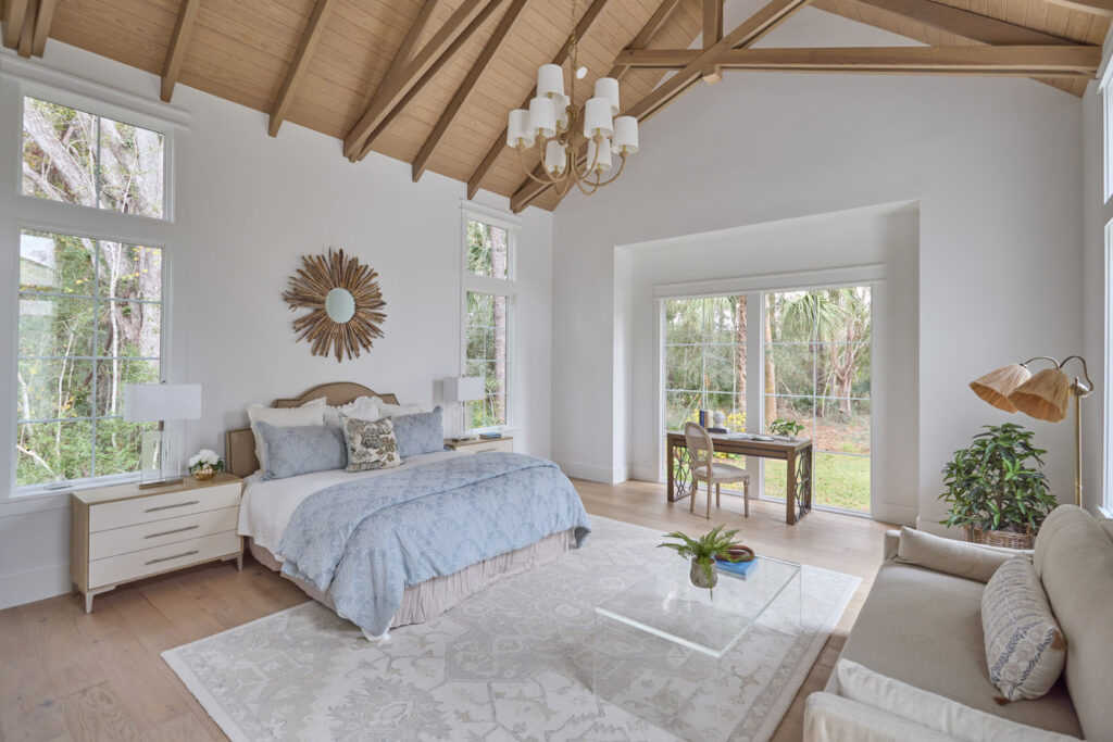 Beautiful hardwood / luxury vinyl plank, tile design & craftsmanship, & carpet and area rug design & installation by Quality Flooring by Frank Milea