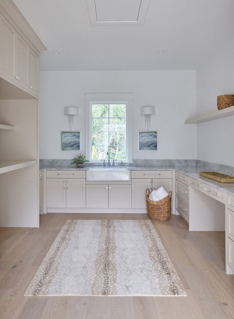 Beautiful hardwood / luxury vinyl plank, tile design & craftsmanship, & carpet and area rug design & installation by Quality Flooring by Frank Milea